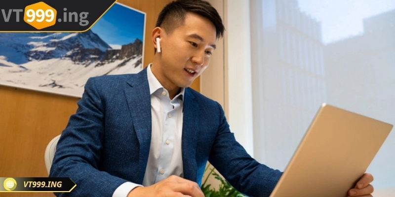 CEO VT999 Phạm Long kiến tạo chuẩn lãnh đạo thời đại số 1 Thông tin sơ yếu về CEO VT999 Phạm Long